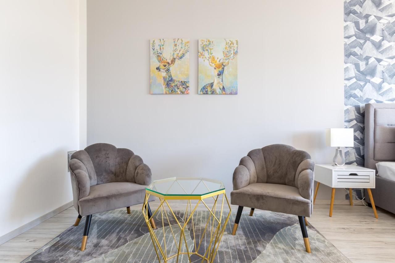 Designer Apartment On The Budapest Broadway With 2Br And Ac מראה חיצוני תמונה